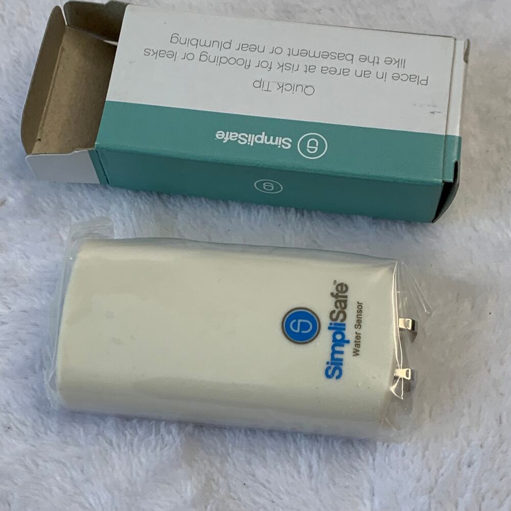 NWT SimpliSafe Water Sensor Wireless Leak Detector Home Security Alarm System - Picture 2 of 8